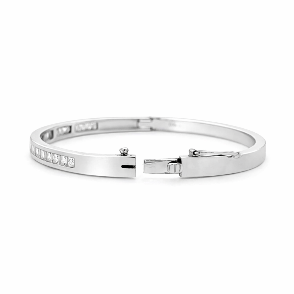 2.80ct Emerald Cut Bangle Bracelet